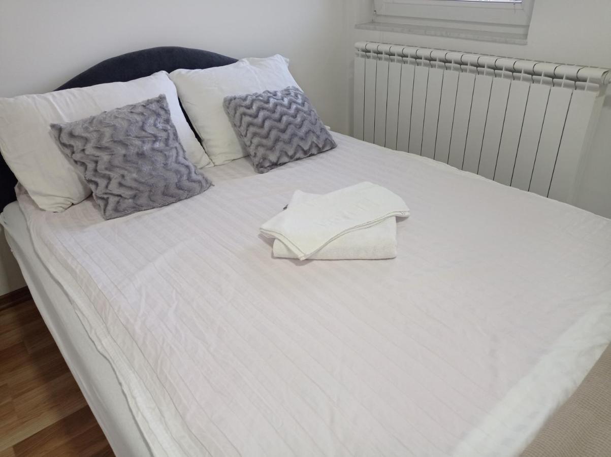 Sleep And Drive No6 Apartment Sarajevo Luaran gambar
